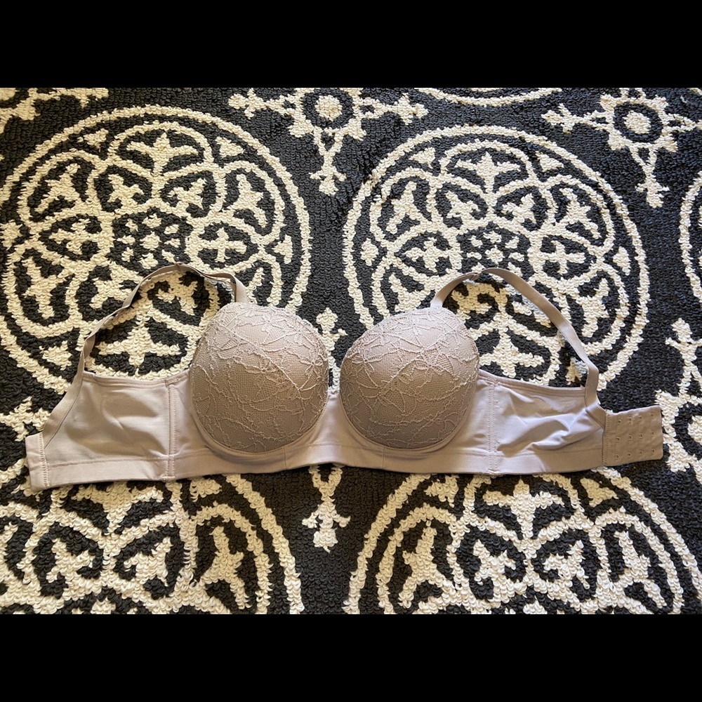 Women’s push-up bra.